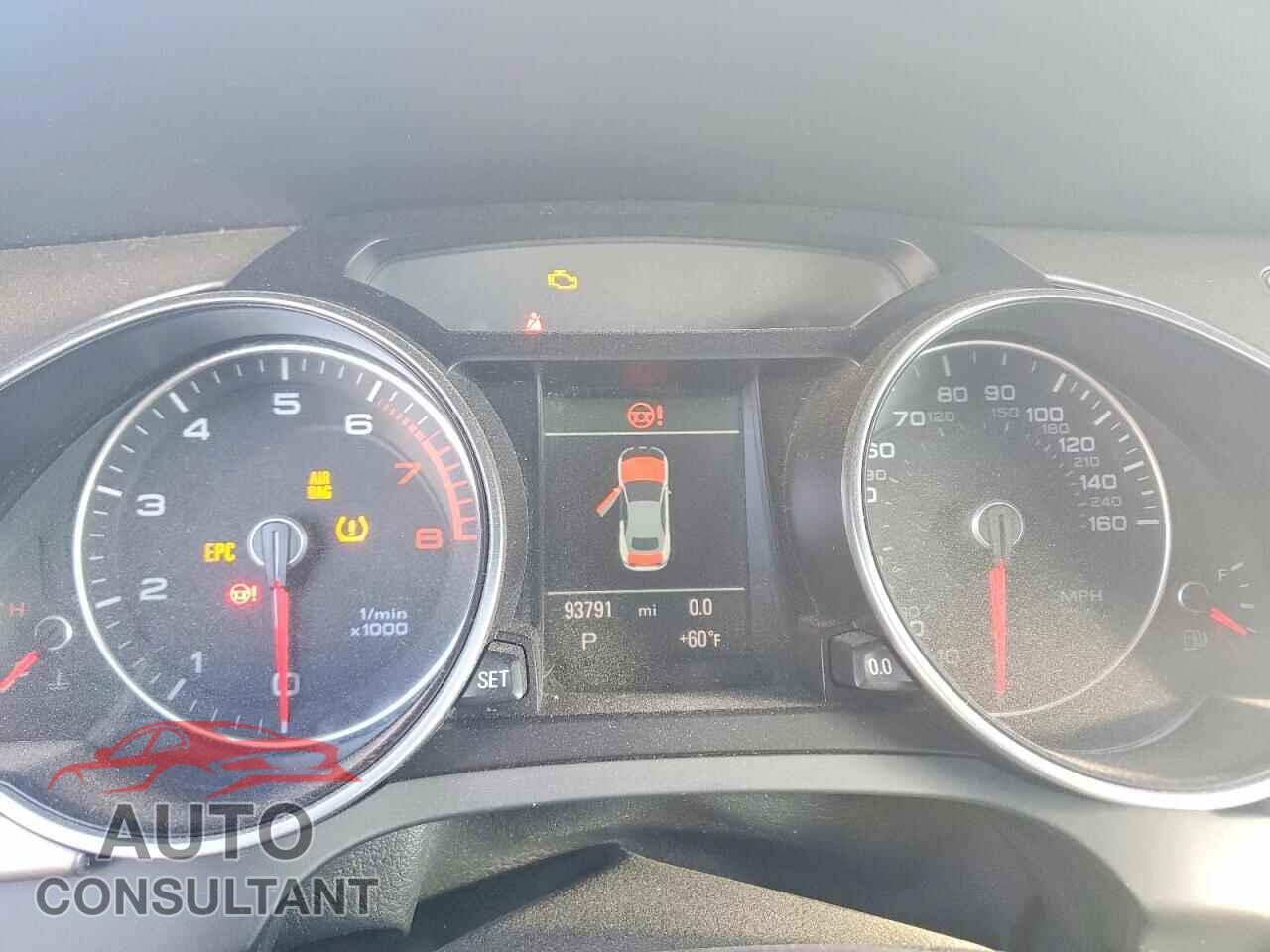 AUDI A5 2013 - WAUVFAFH3DN005707