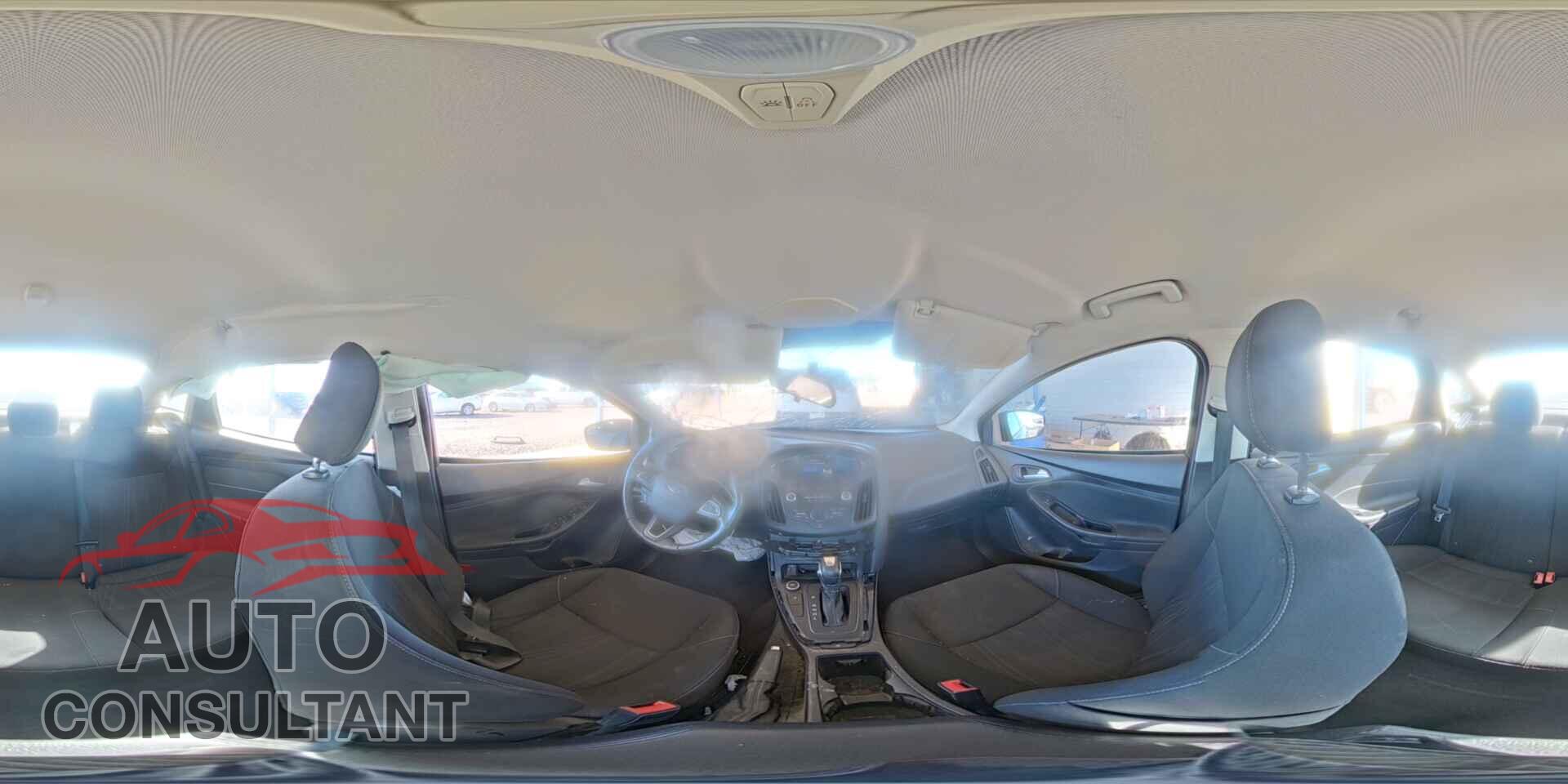 FORD FOCUS 2015 - 1FADP3F28FL260750