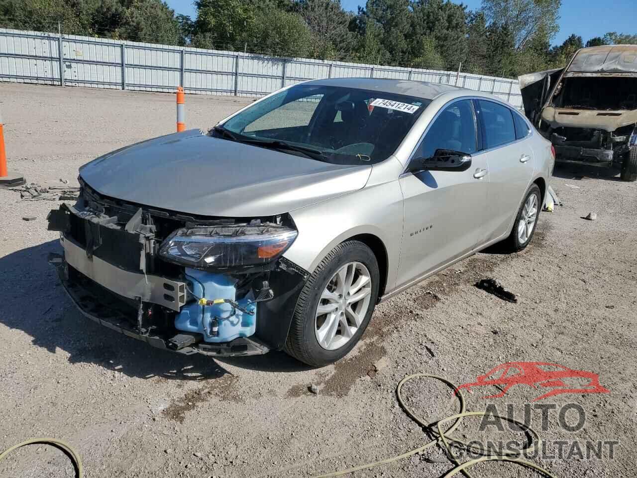 CHEVROLET MALIBU 2016 - 1G1ZE5ST0GF268835