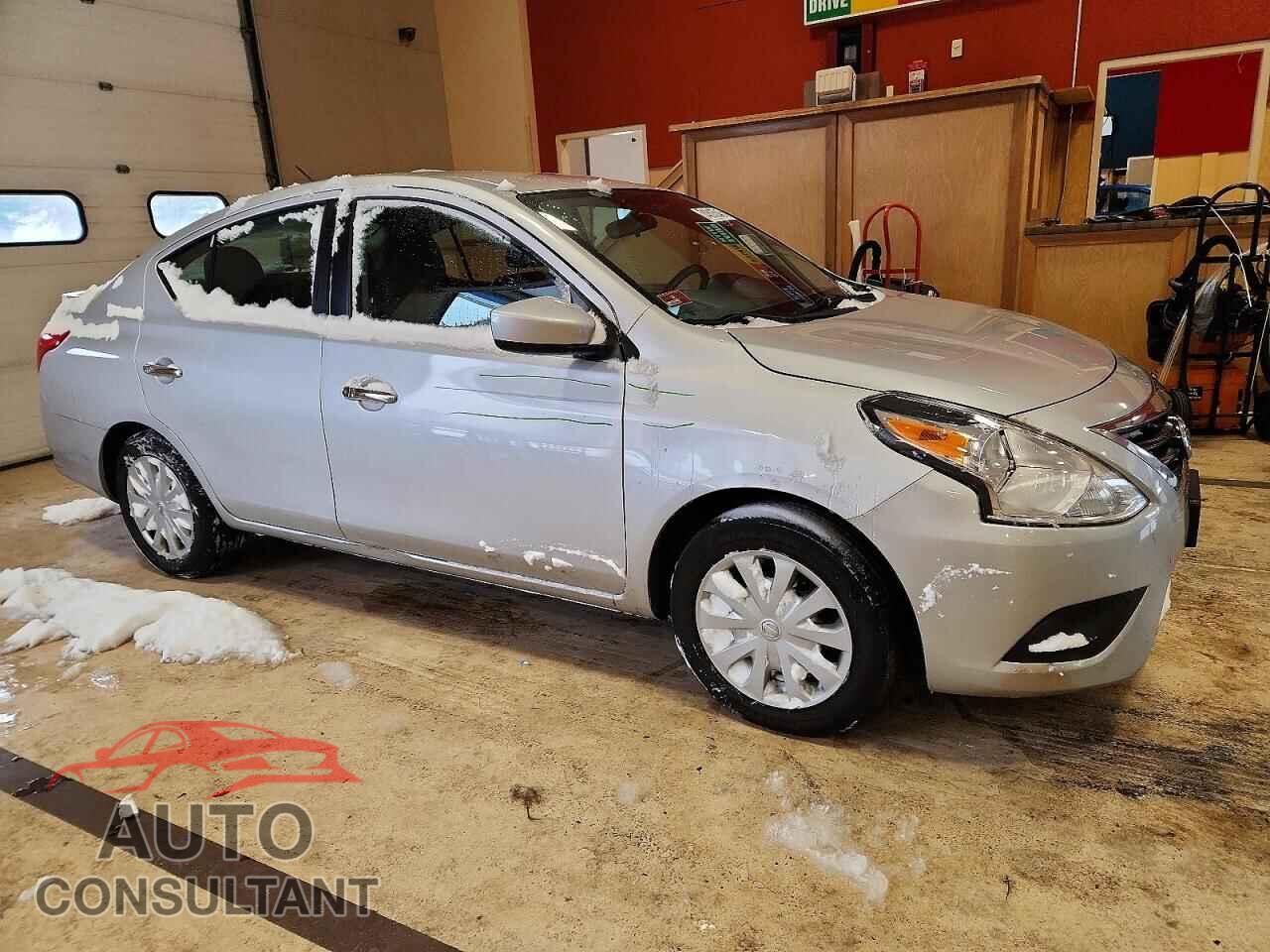 NISSAN VERSA 2019 - 3N1CN7AP3KL859093