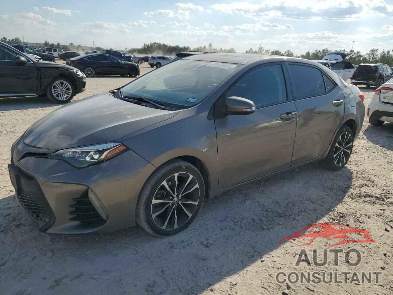 TOYOTA COROLLA 2018 - 5YFBURHE7JP818642