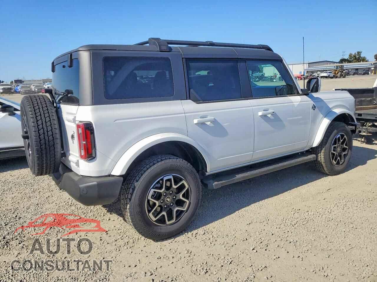 FORD BRONCO 2023 - 1FMEE5DP5PLB02619
