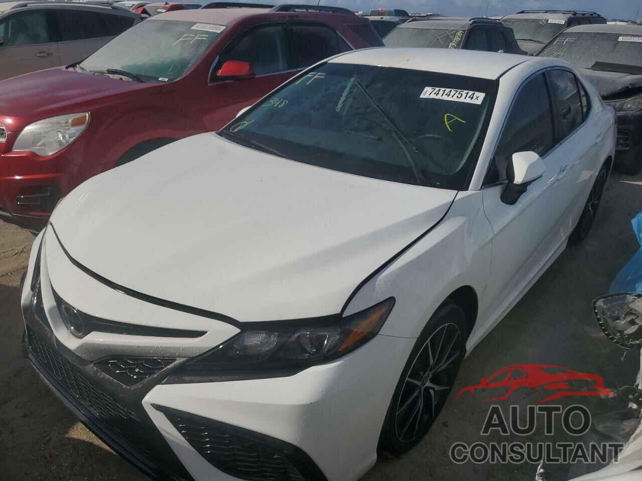 TOYOTA CAMRY 2023 - 4T1G11AK4PU734074