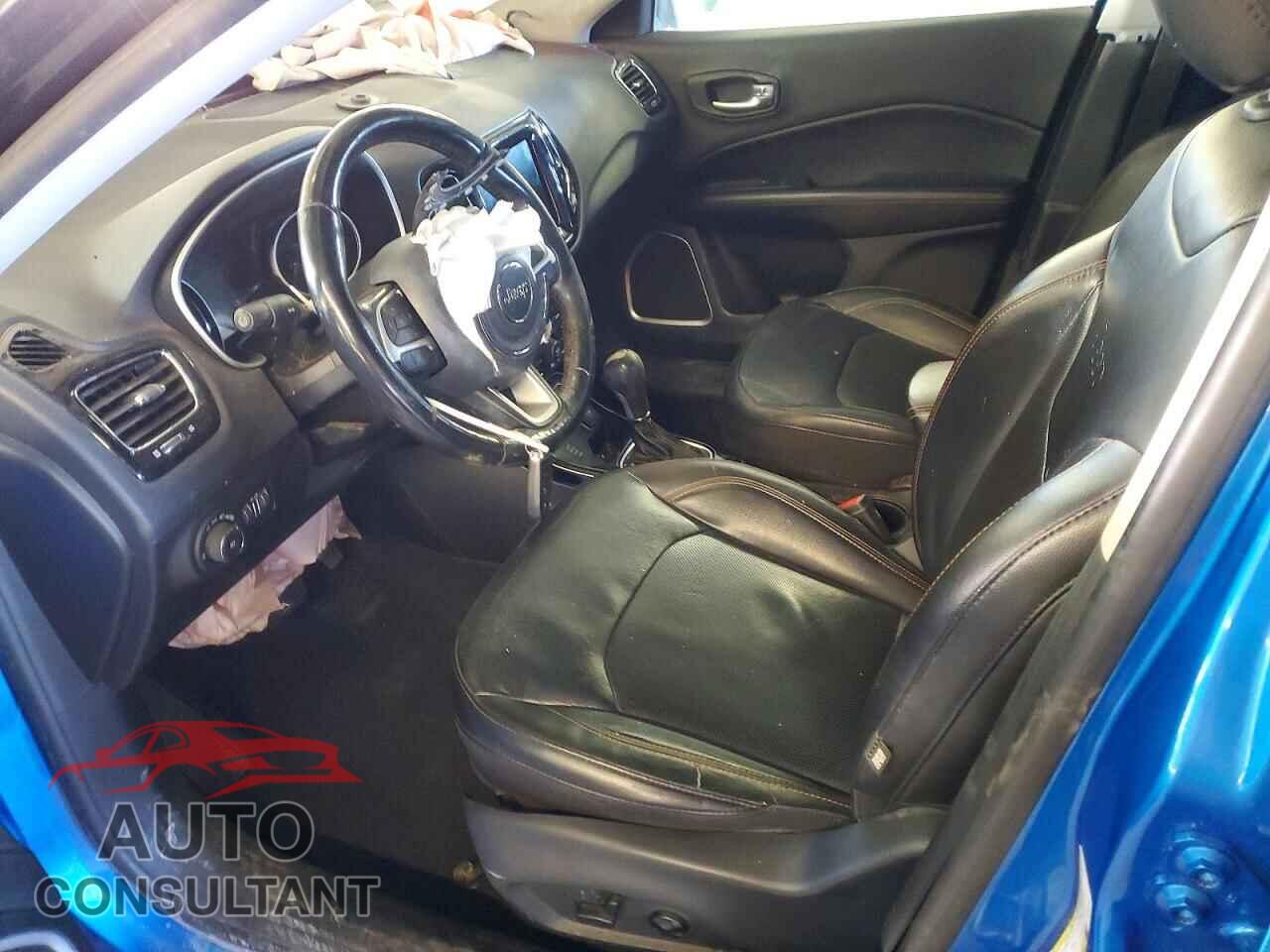 JEEP COMPASS 2019 - 3C4NJDCB9KT800373