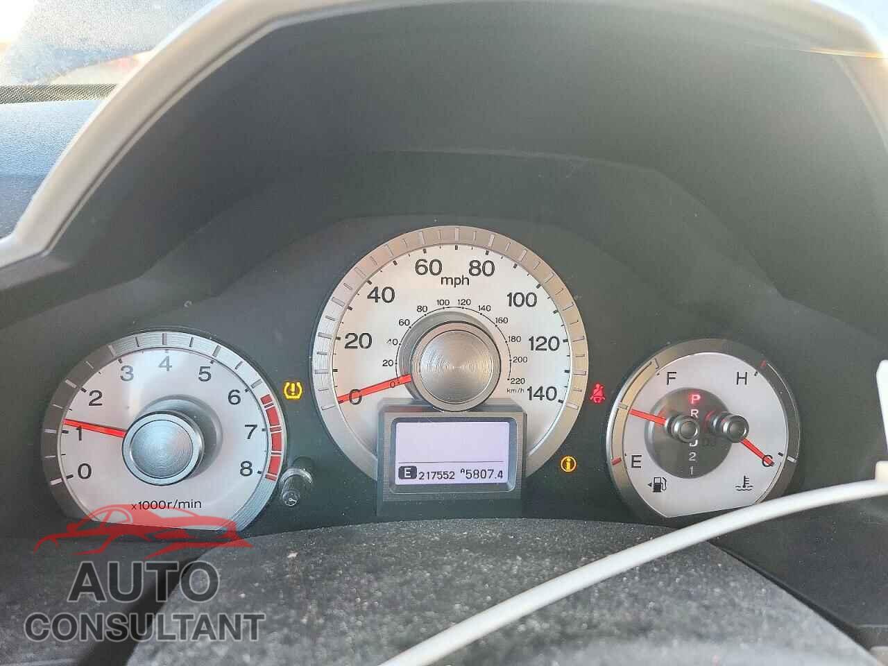 HONDA PILOT 2011 - 5FNYF4H77BB018980