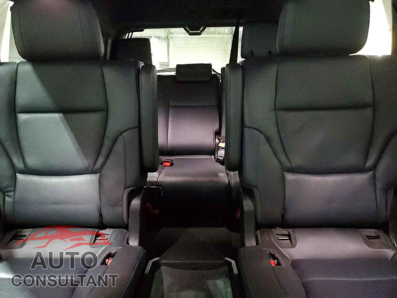 TOYOTA SEQUOIA 2024 - 7SVAAABA6RX026884