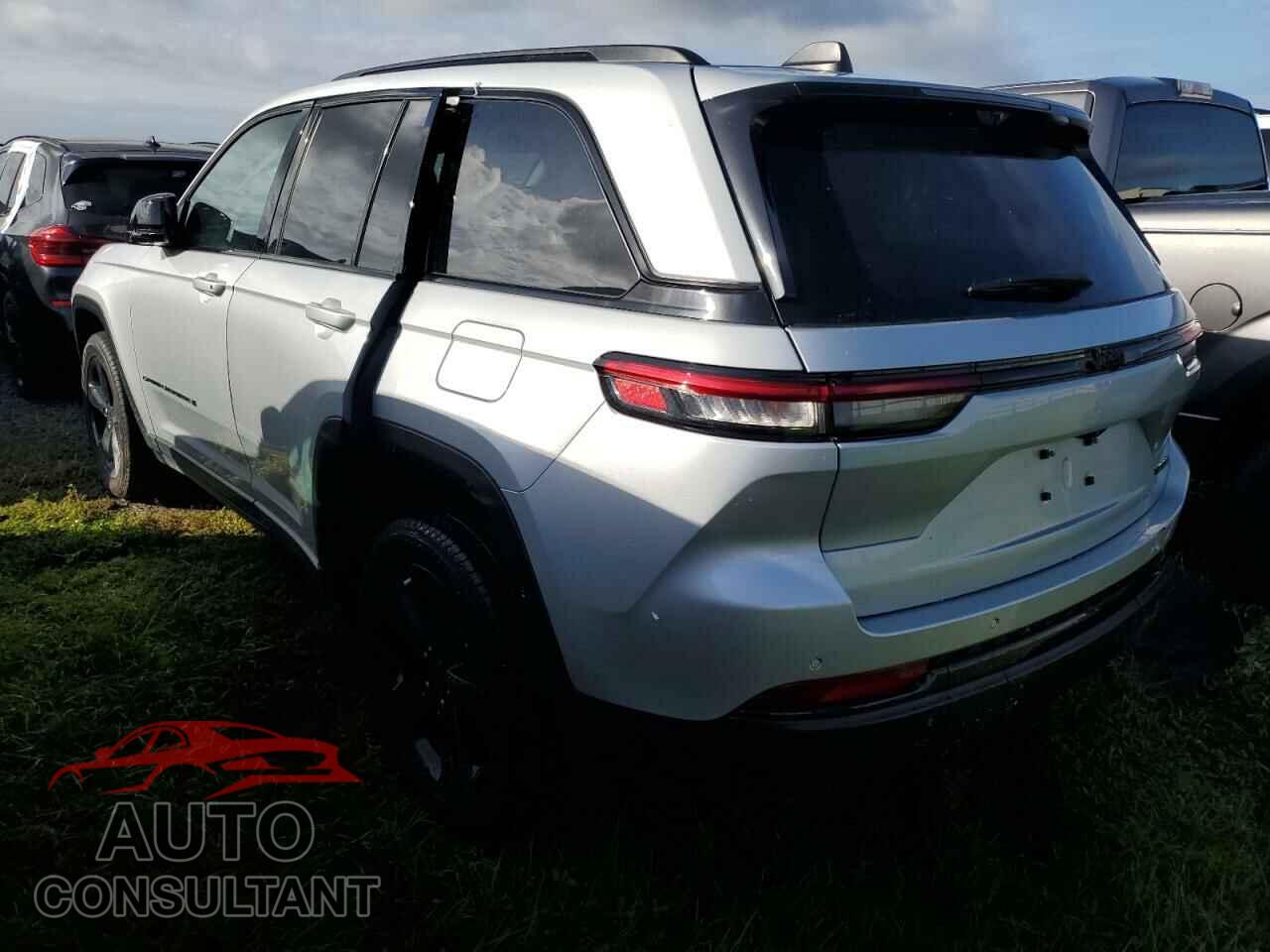 JEEP GRAND CHER 2024 - 1C4RJGBG9RC709500
