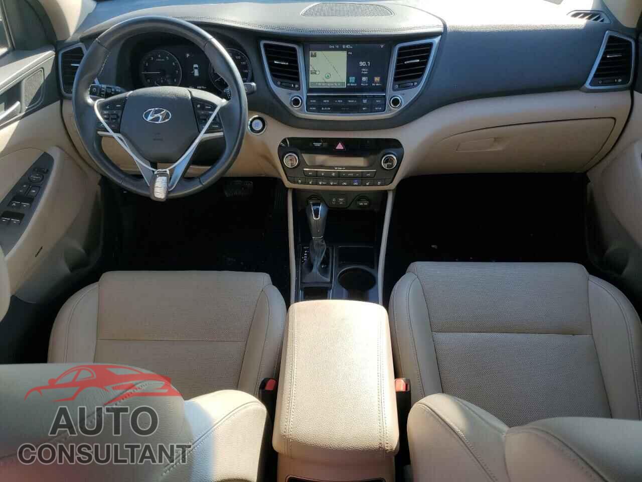 HYUNDAI TUCSON 2017 - KM8J3CA26HU362797