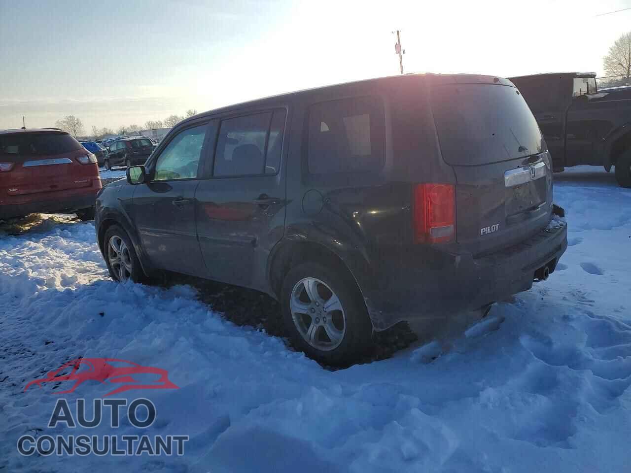 HONDA PILOT 2014 - 5FNYF4H41EB047174