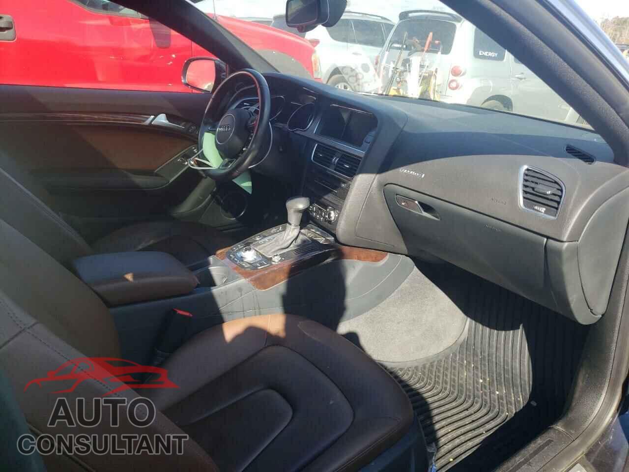 AUDI A5 2014 - WAULFAFR5EA060958