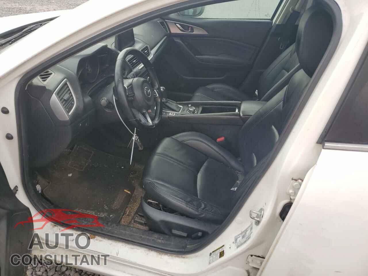MAZDA 3 2017 - 3MZBN1V70HM120635