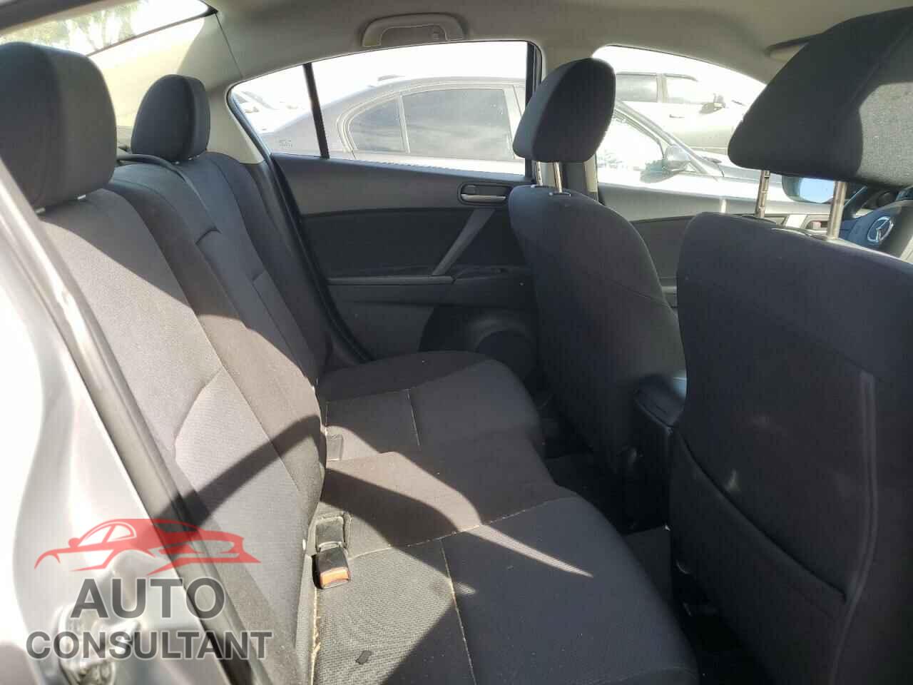 MAZDA 3 2011 - JM1BL1VG4B1419686