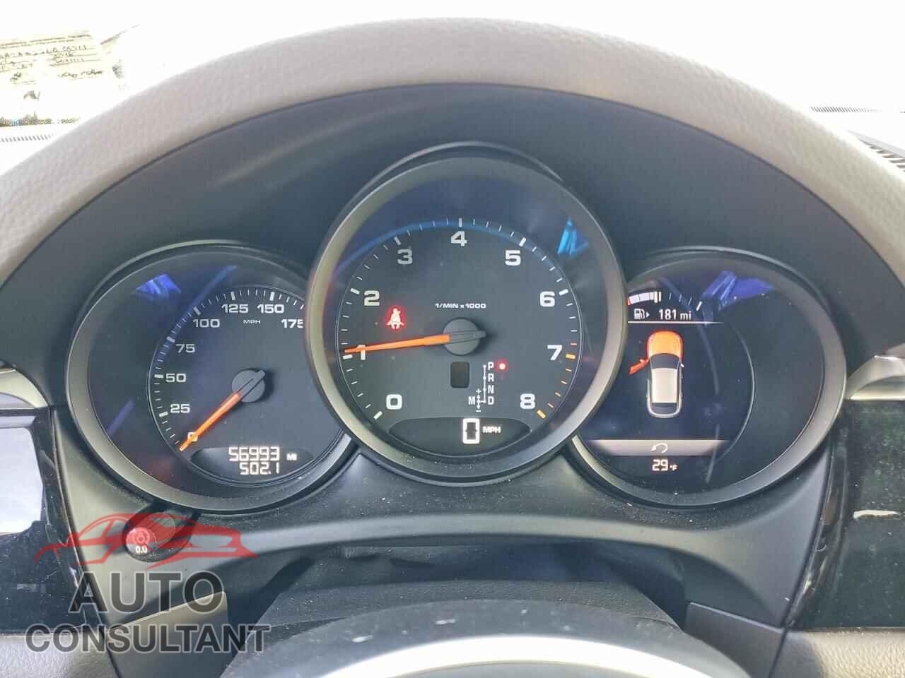 PORSCHE MACAN 2018 - WP1AA2A52JLB09713