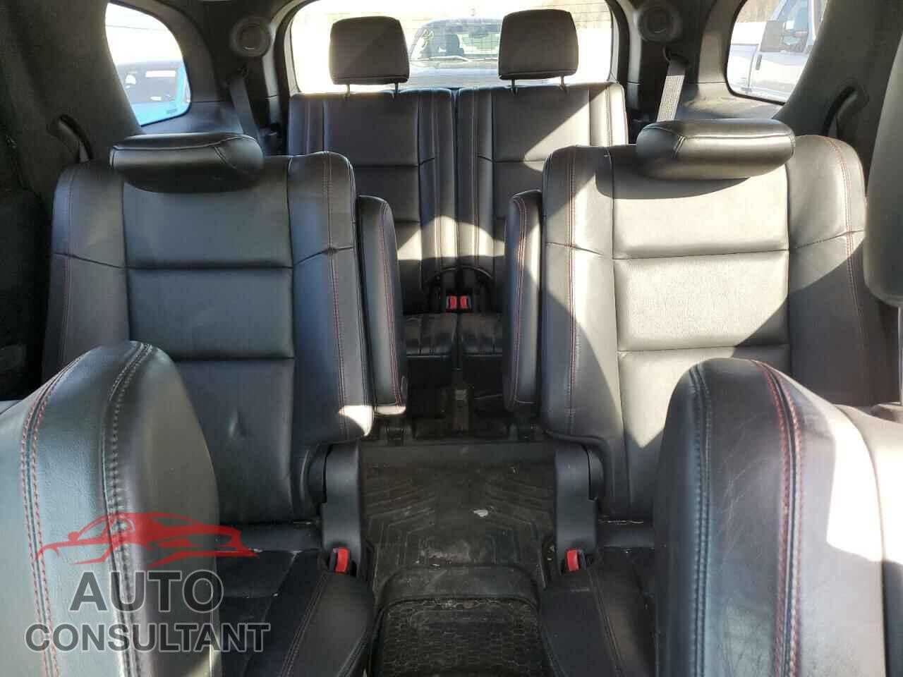 DODGE DURANGO 2018 - 1C4RDJDG5JC174235