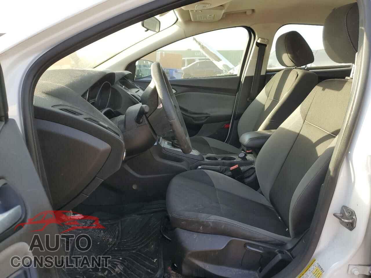 FORD FOCUS 2014 - 1FADP3F25EL369469