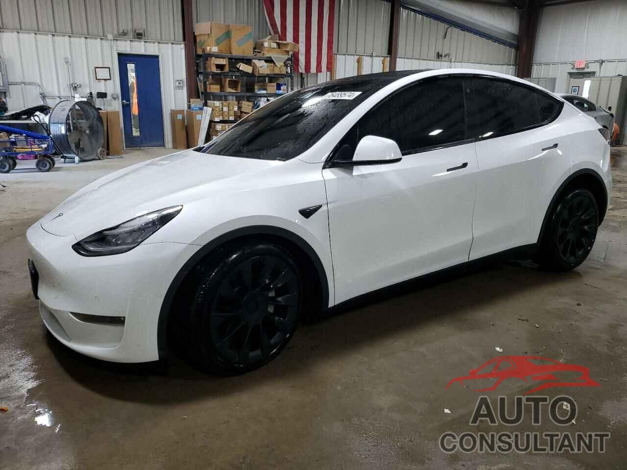 TESLA MODEL Y 2020 - 5YJYGDEEXLF034284