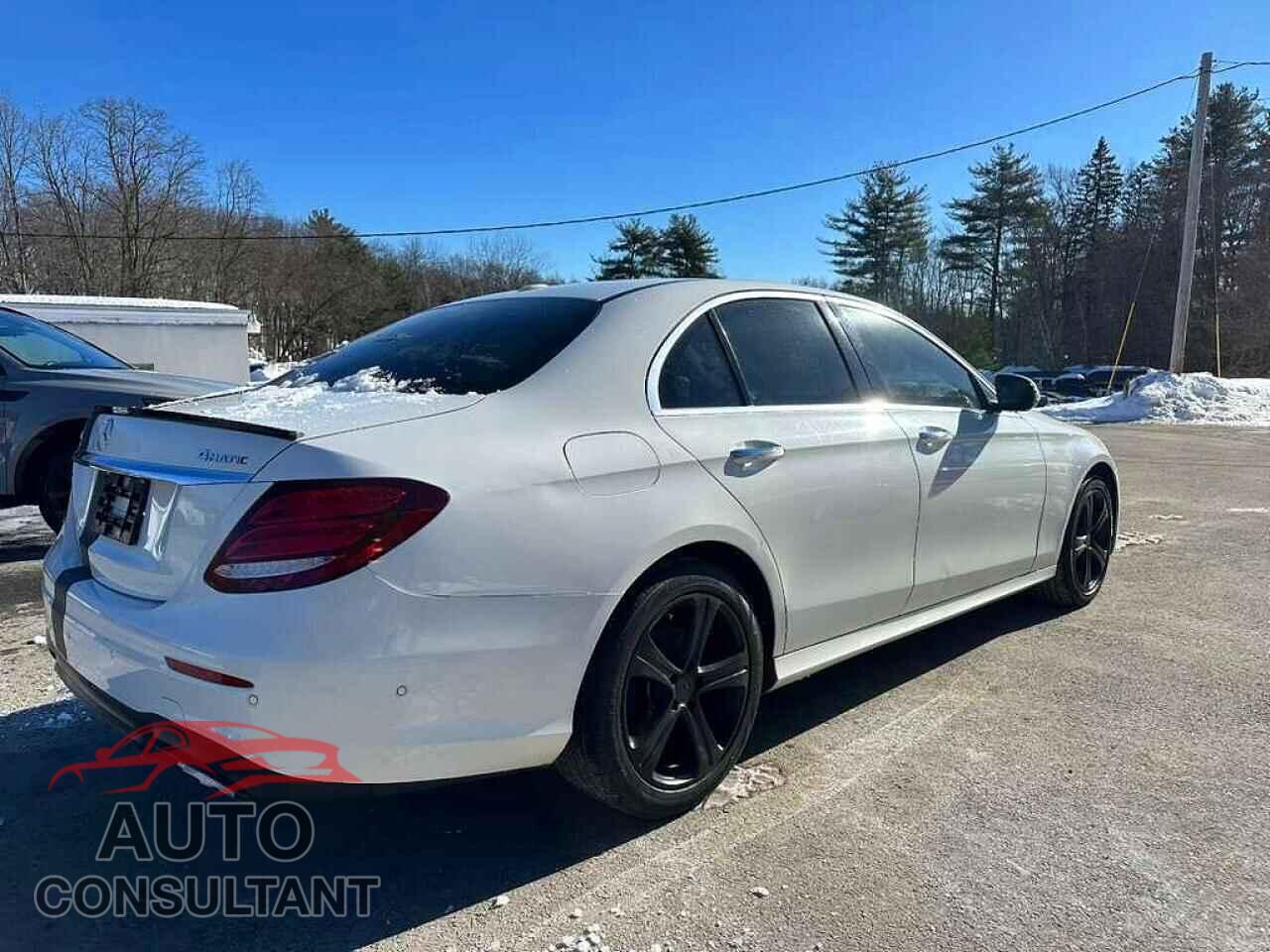 MERCEDES-BENZ E-CLASS 2017 - WDDZF4KB6HA221545