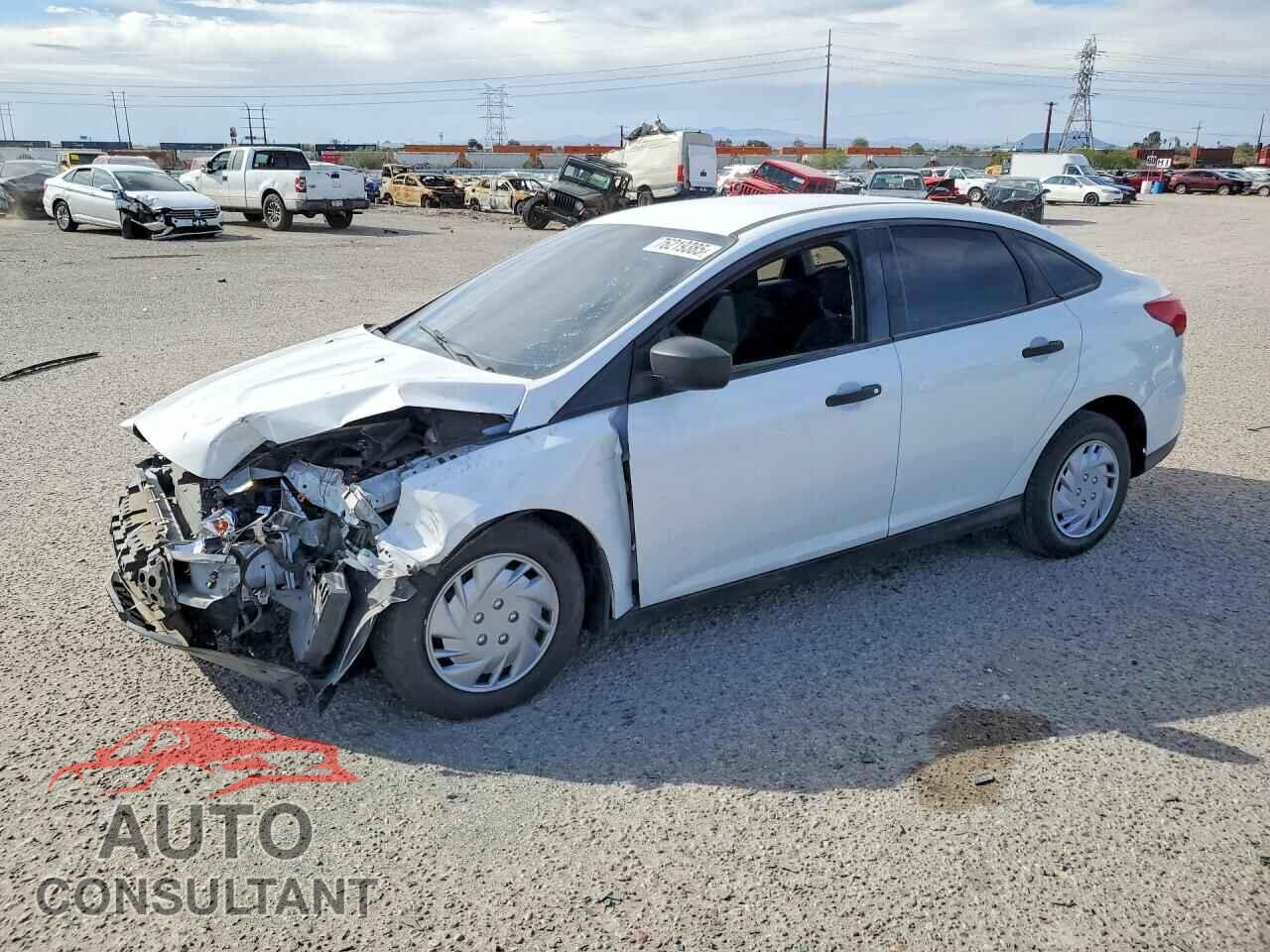 FORD FOCUS 2018 - 1FADP3E21JL211657