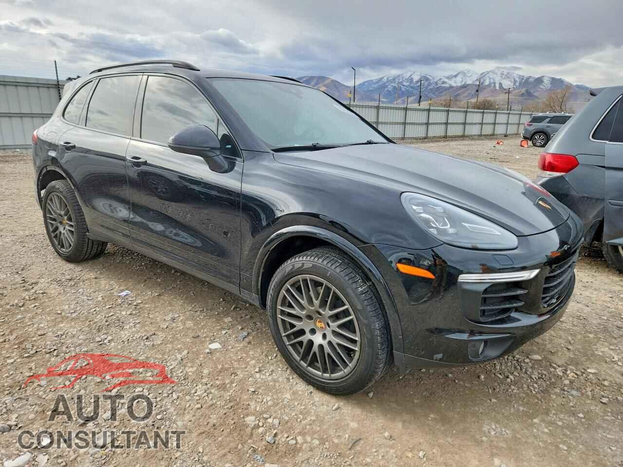 PORSCHE CAYENNE 2018 - WP1AA2A21JKA01269