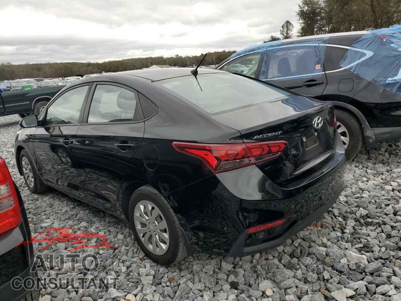 HYUNDAI ACCENT 2018 - 3KPC24A32JE027863