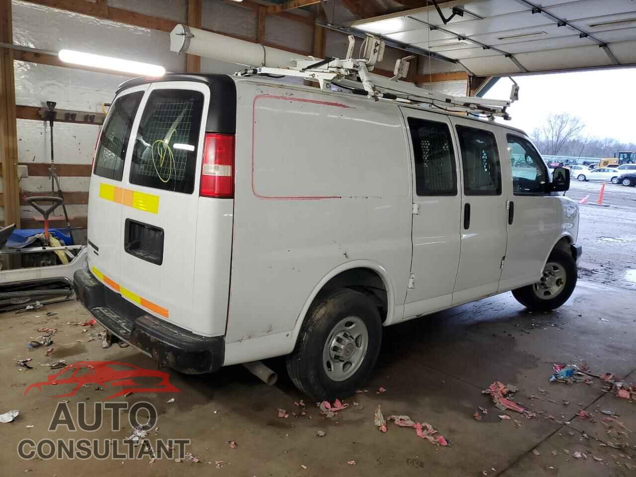 CHEVROLET EXPRESS 2013 - 1GCWGFCA9D1192189