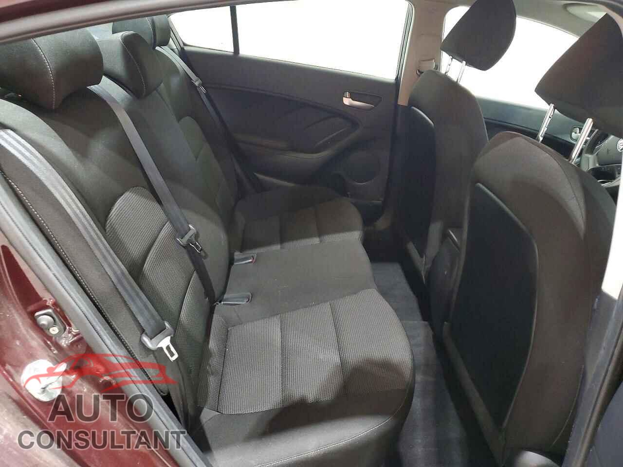 KIA FORTE 2017 - 3KPFK4A7XHE111004