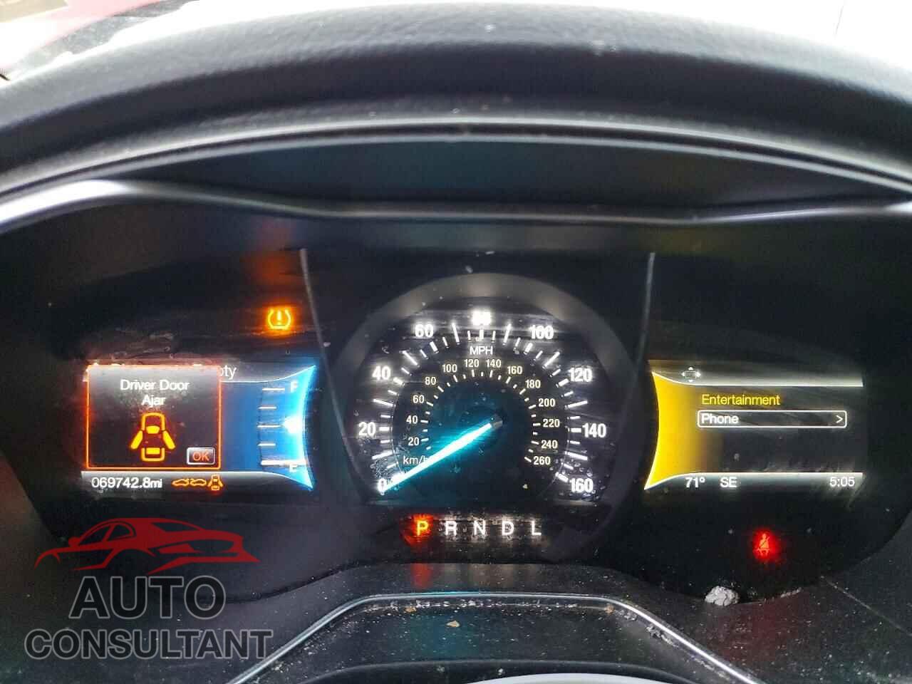 FORD FUSION 2017 - 3FA6P0H73HR207331