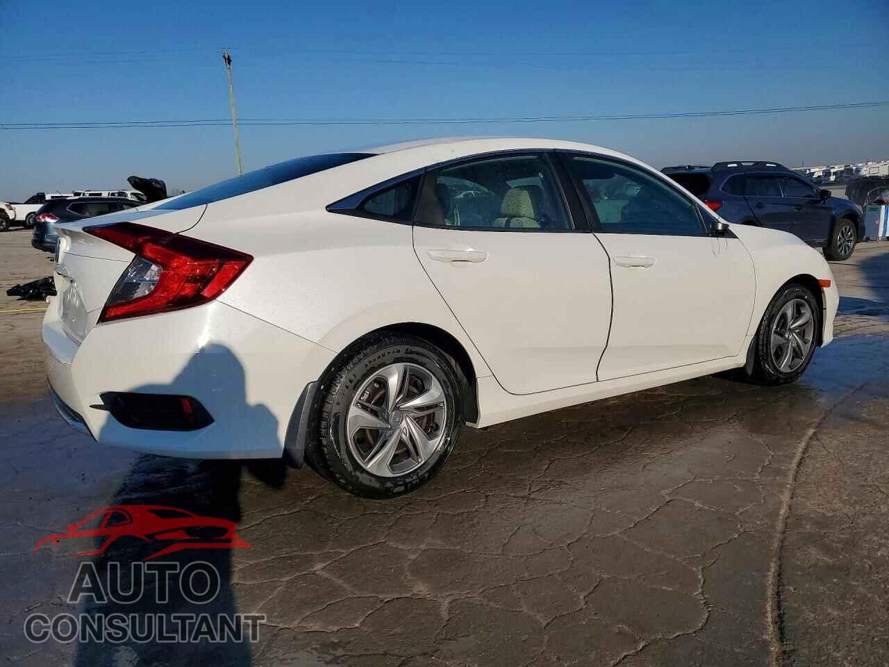 HONDA CIVIC 2019 - 2HGFC2F60KH565809