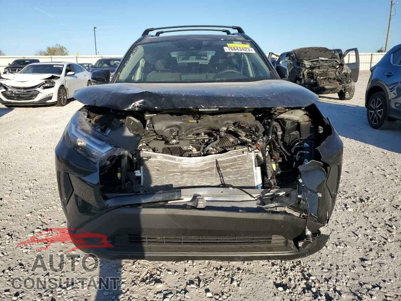TOYOTA RAV4 2023 - 2T3W1RFV7PC221956