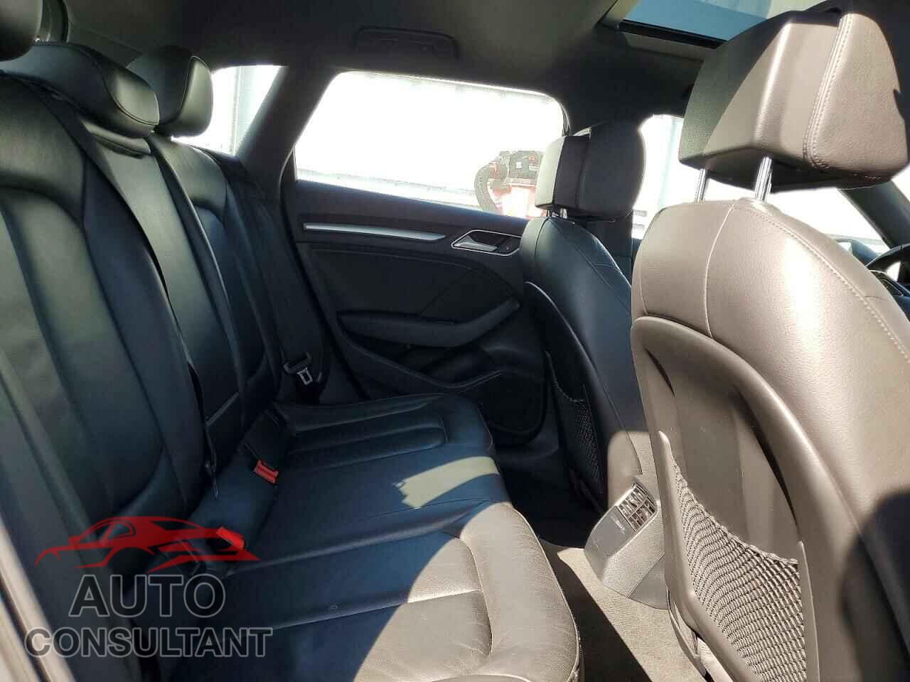 AUDI A3 2017 - WAUUPBFF7HA038915