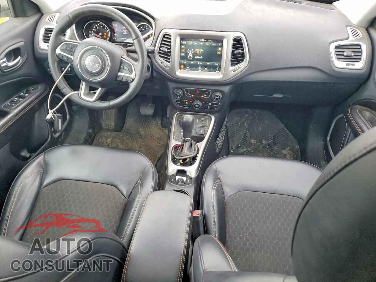 JEEP COMPASS 2017 - 3C4NJDBB8HT624250