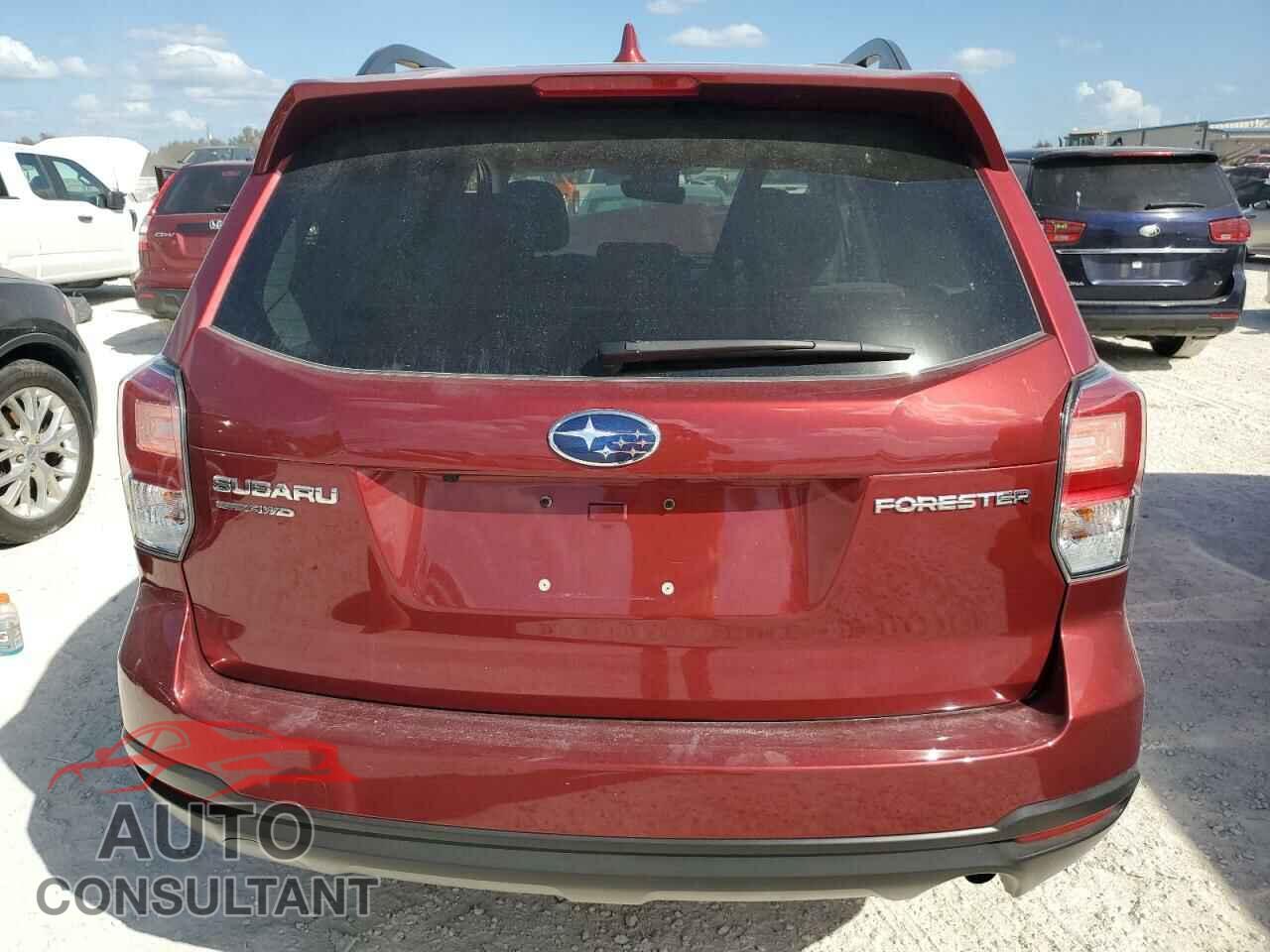SUBARU FORESTER 2018 - JF2SJADC3JH431484