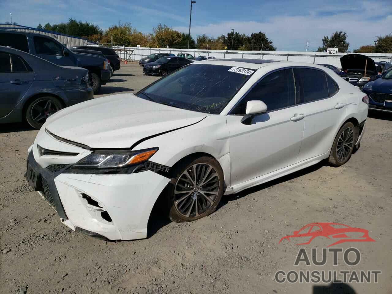 TOYOTA CAMRY 2018 - JTNB11HK9J3004643