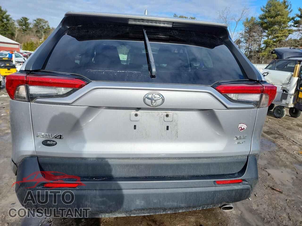 TOYOTA RAV4 2019 - JTMP1RFVXKD513593