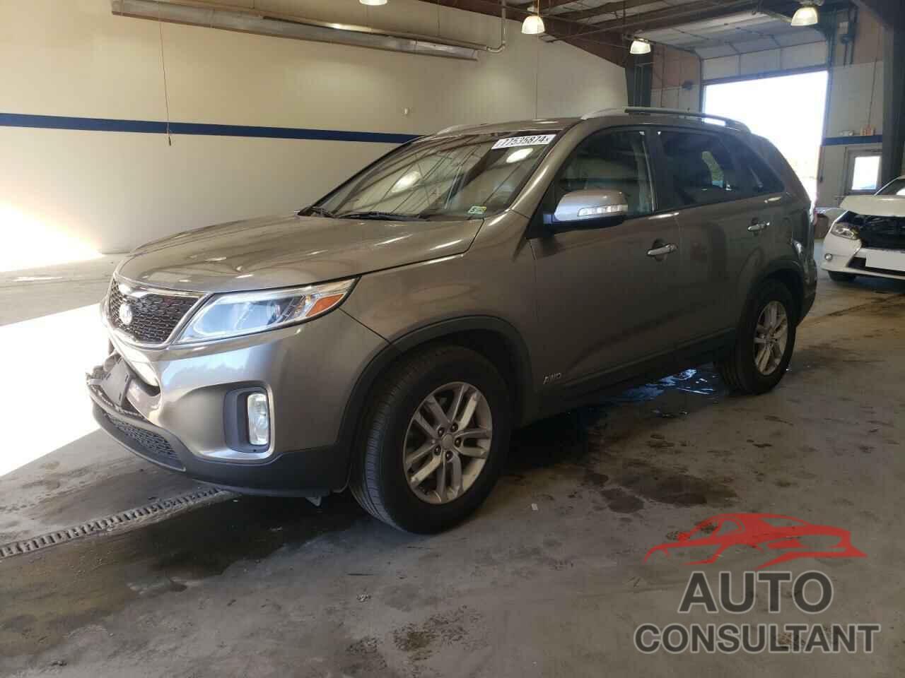 KIA SORENTO 2015 - 5XYKTCA68FG645776