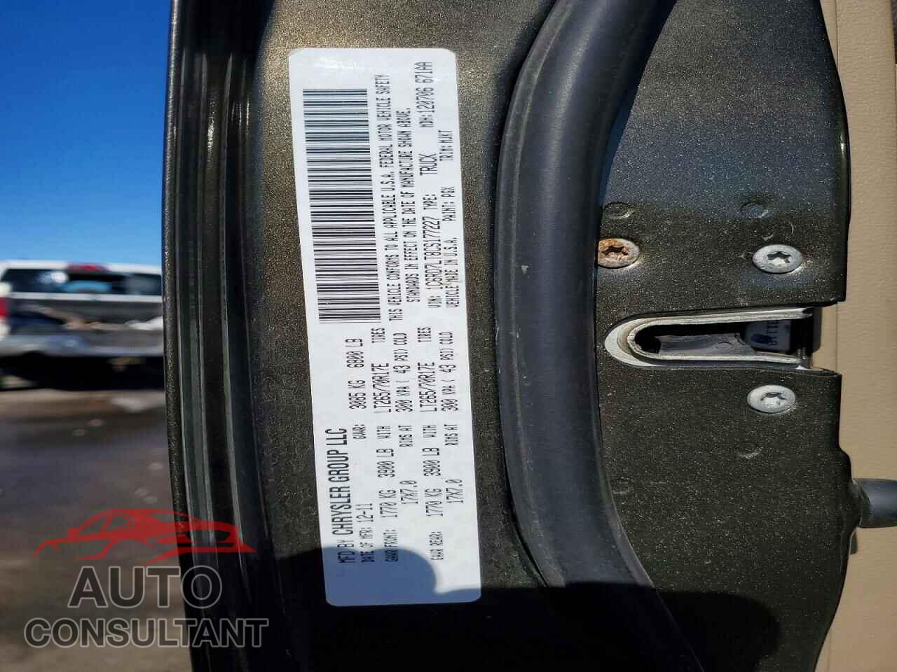 DODGE RAM 1500 2012 - 1C6RD7LT8CS177227