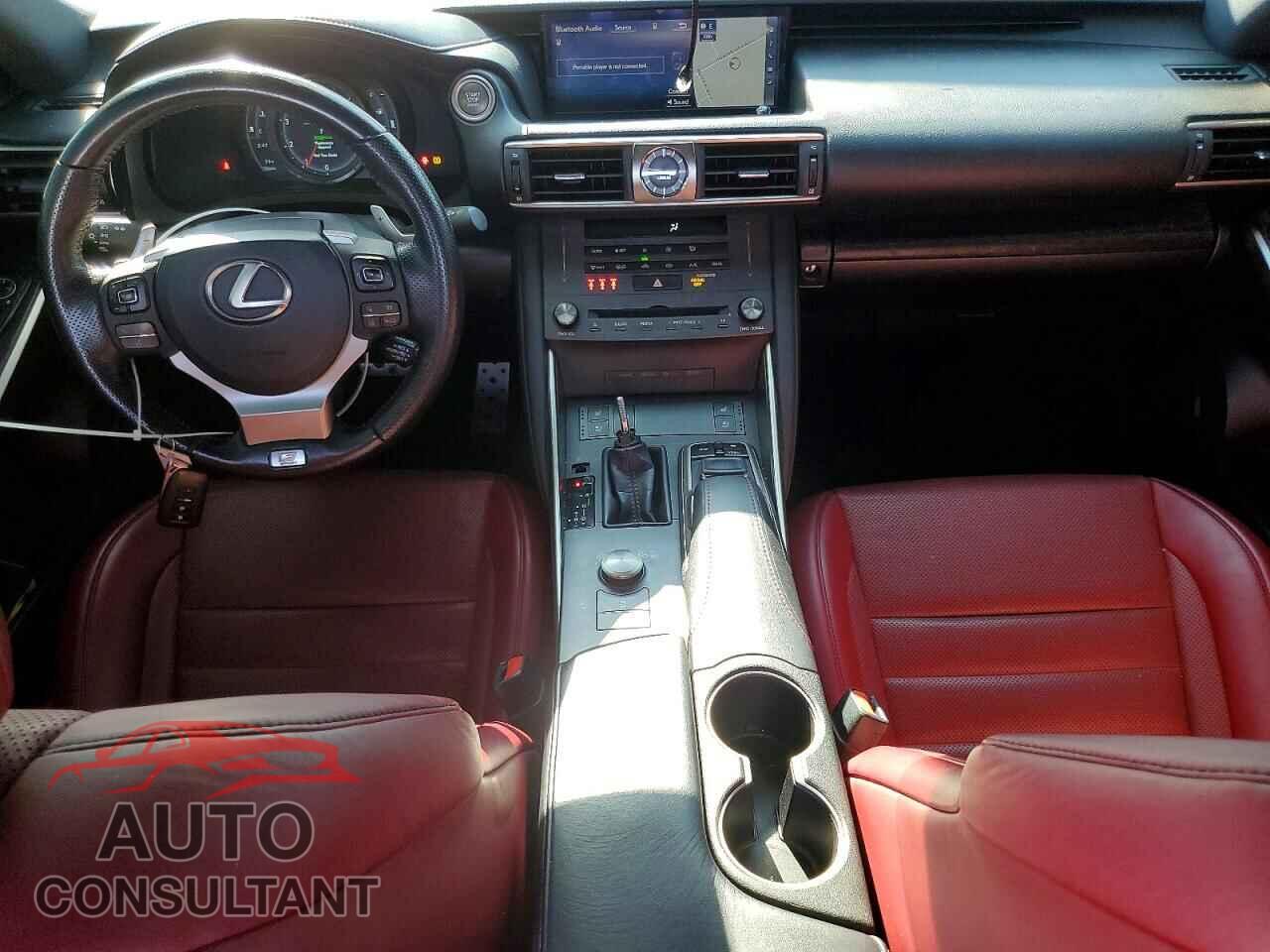 LEXUS IS 2019 - JTHBA1D22K5095656