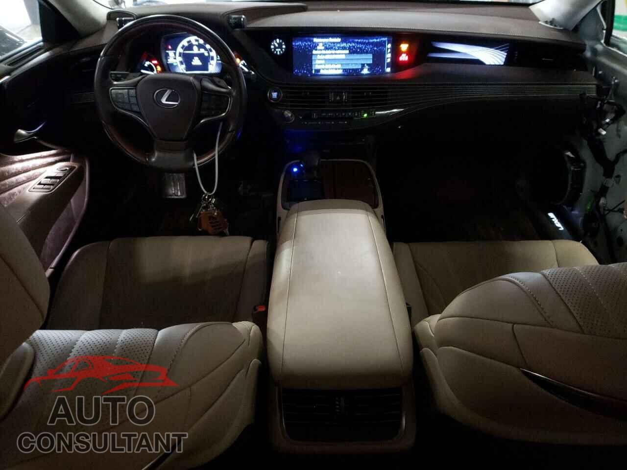 LEXUS LS500 2019 - JTHC51FF4K5005576