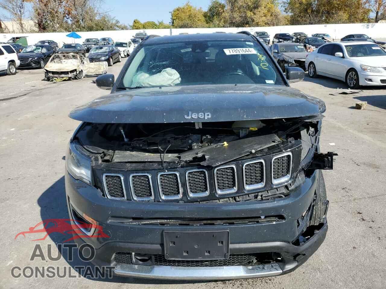 JEEP COMPASS 2018 - 3C4NJDCB2JT360141