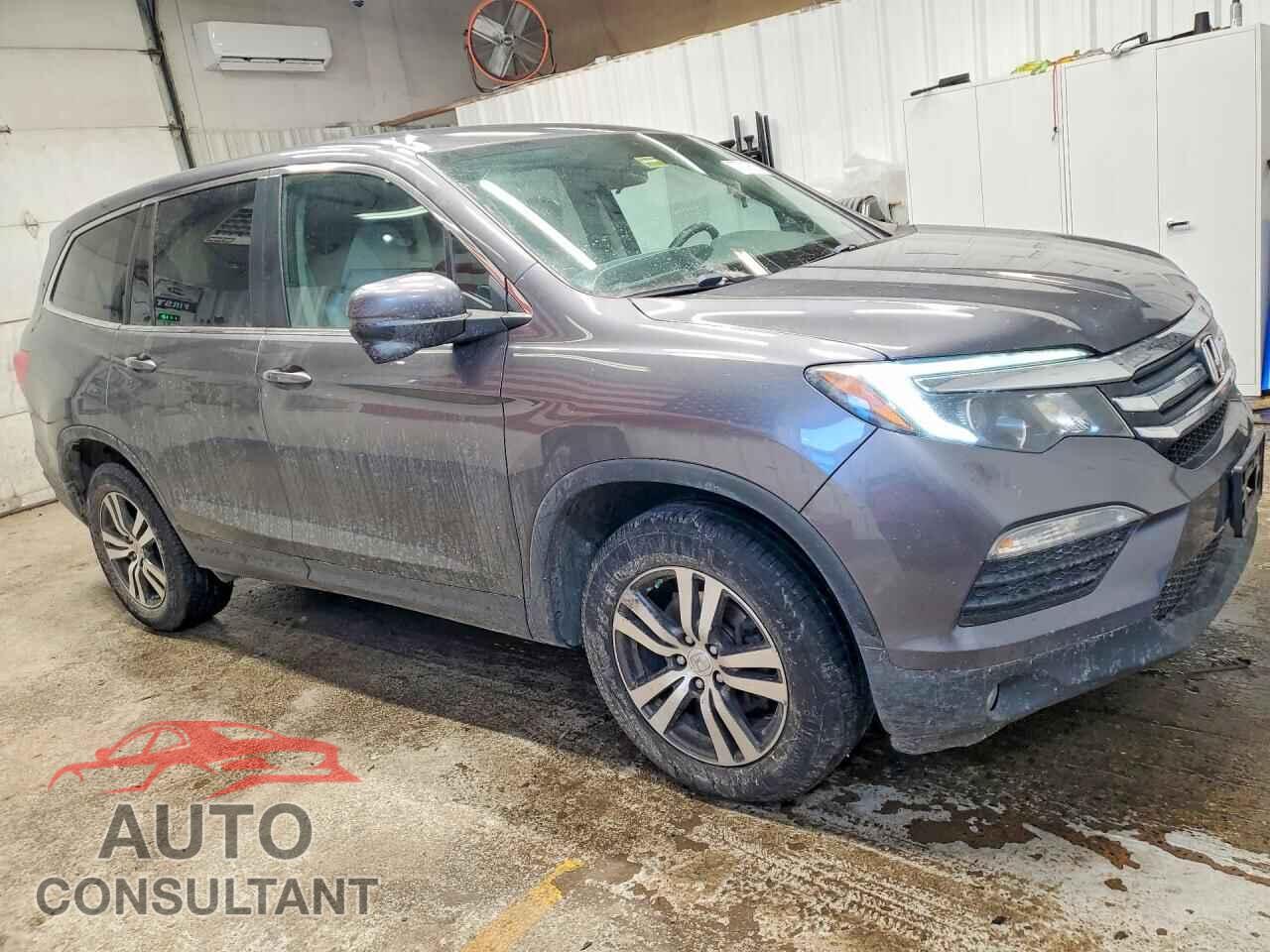 HONDA PILOT 2017 - 5FNYF6H32HB036174