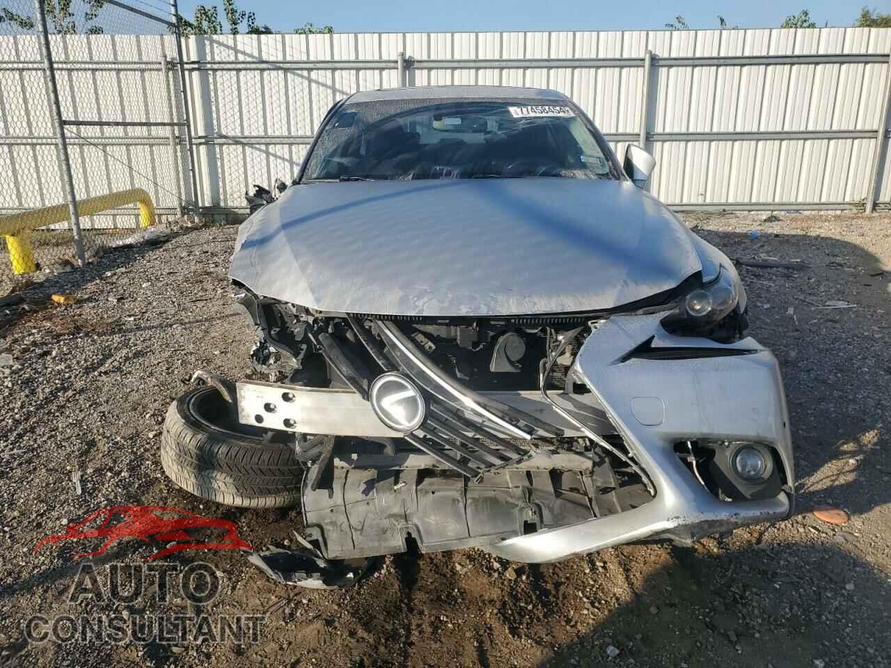 LEXUS IS 2016 - JTHBA1D2XG5023062
