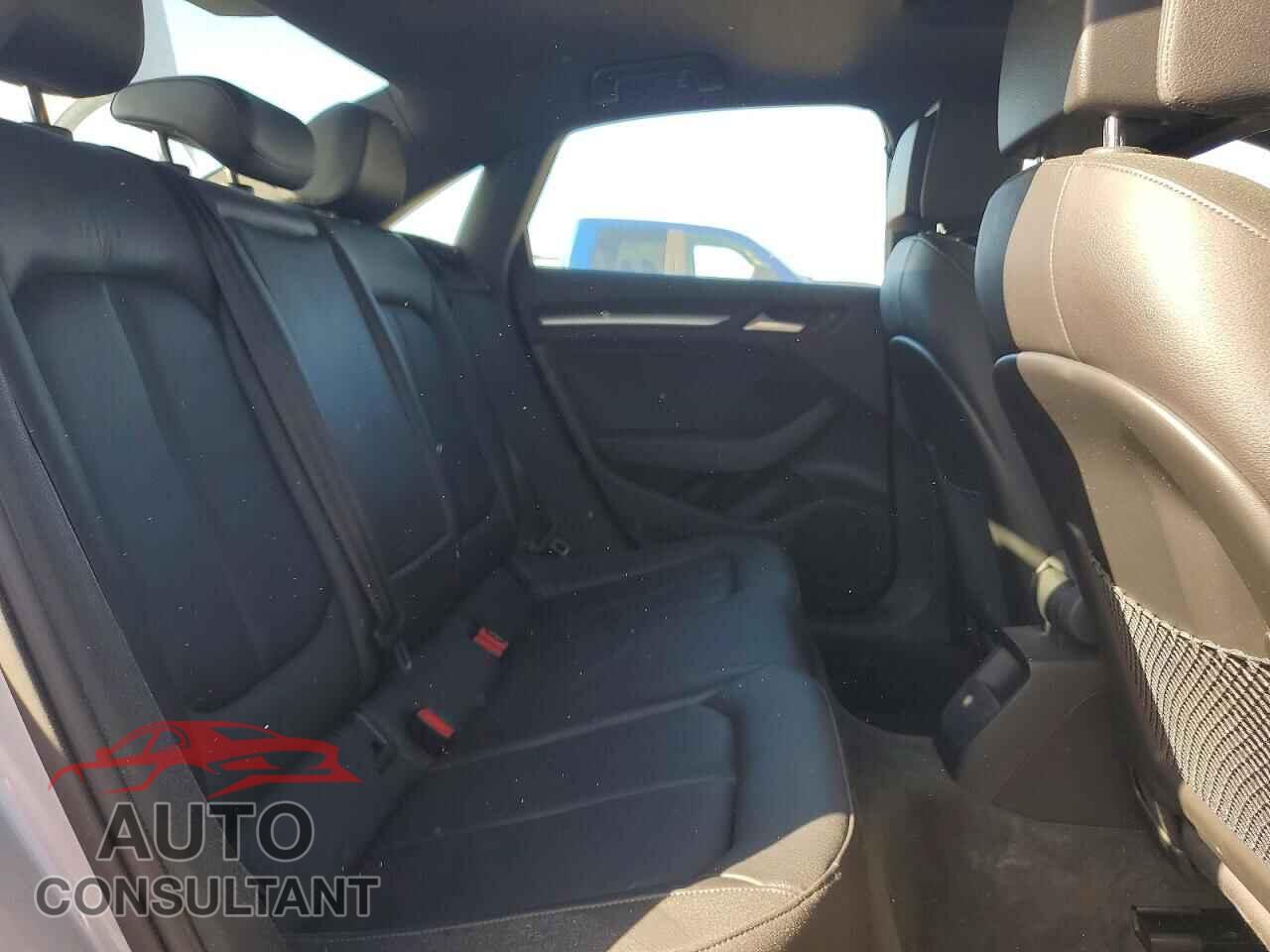 AUDI A3 2015 - WAUACGFF5F1010832