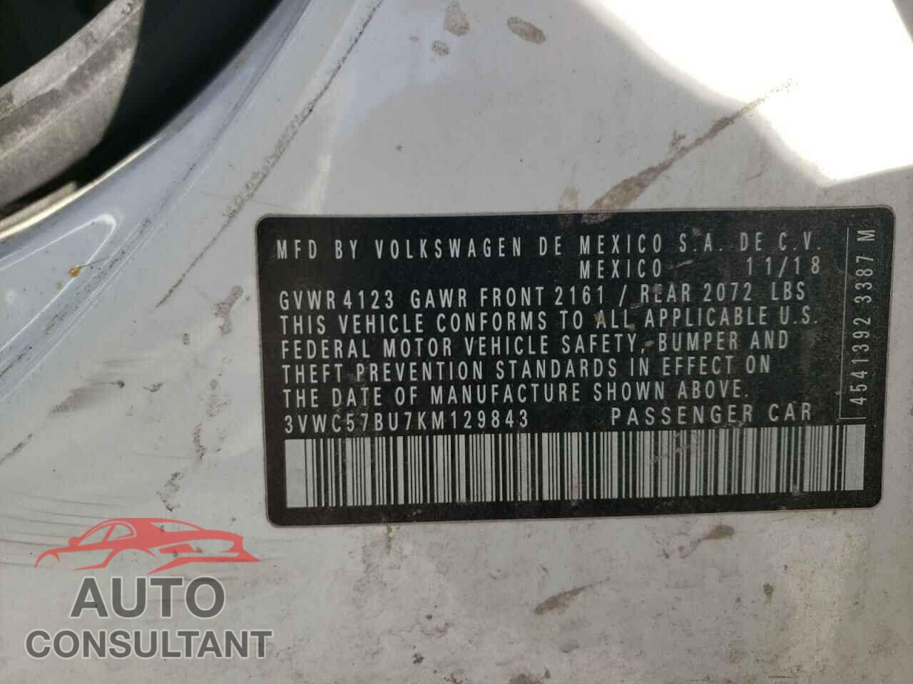 VOLKSWAGEN JETTA 2019 - 3VWC57BU7KM129843