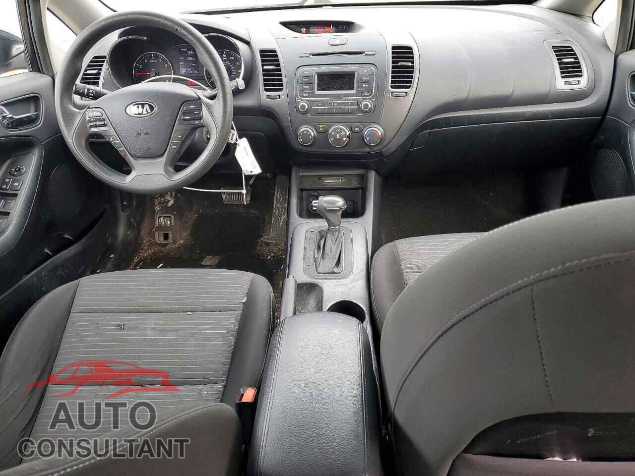 KIA FORTE 2015 - KNAFX4A65F5353052