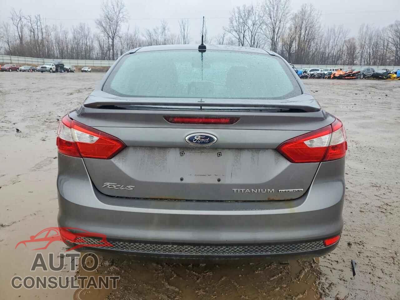 FORD FOCUS 2012 - 1FAHP3J28CL475680
