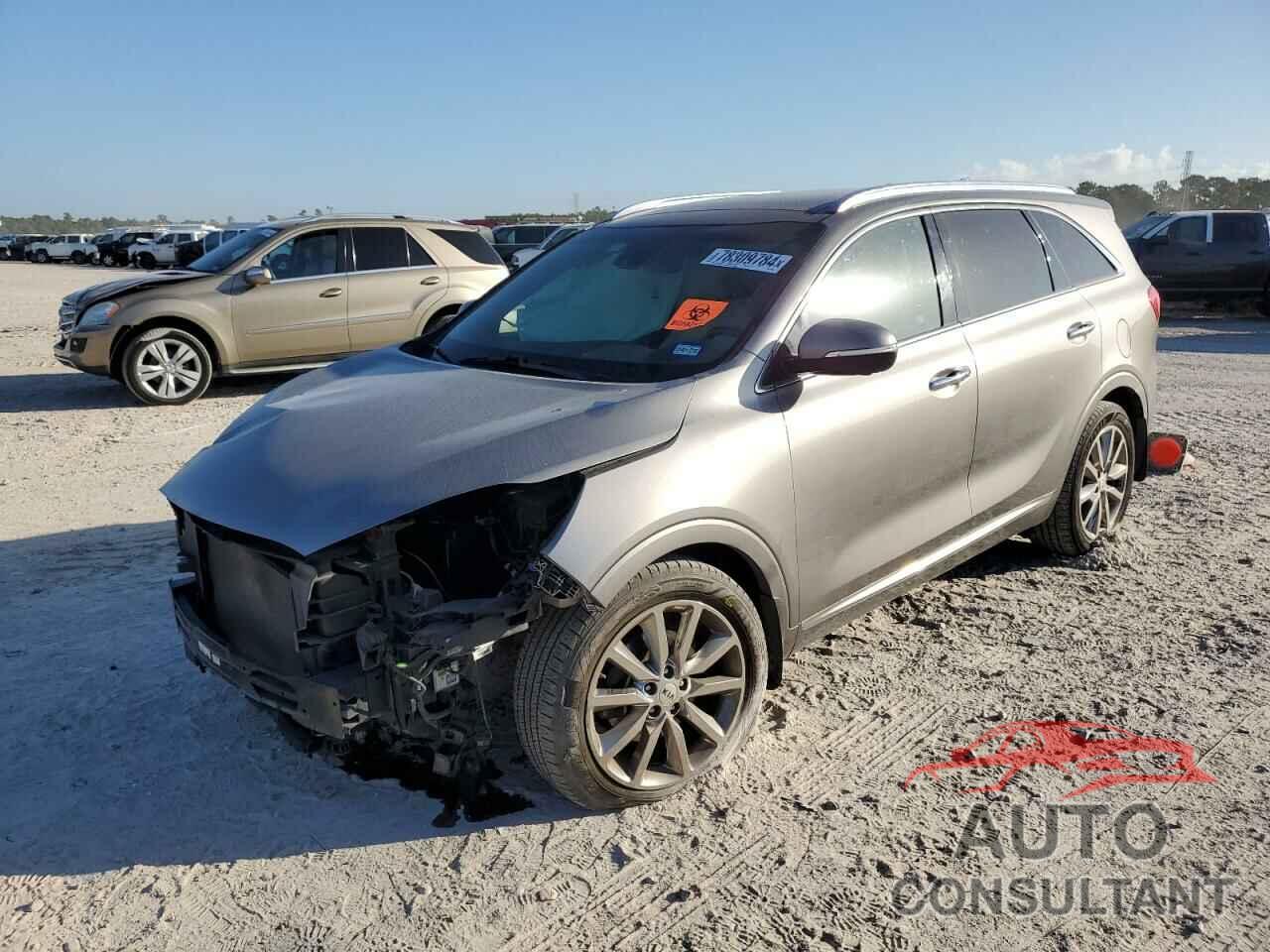 KIA SORENTO 2017 - 5XYPK4A56HG284475