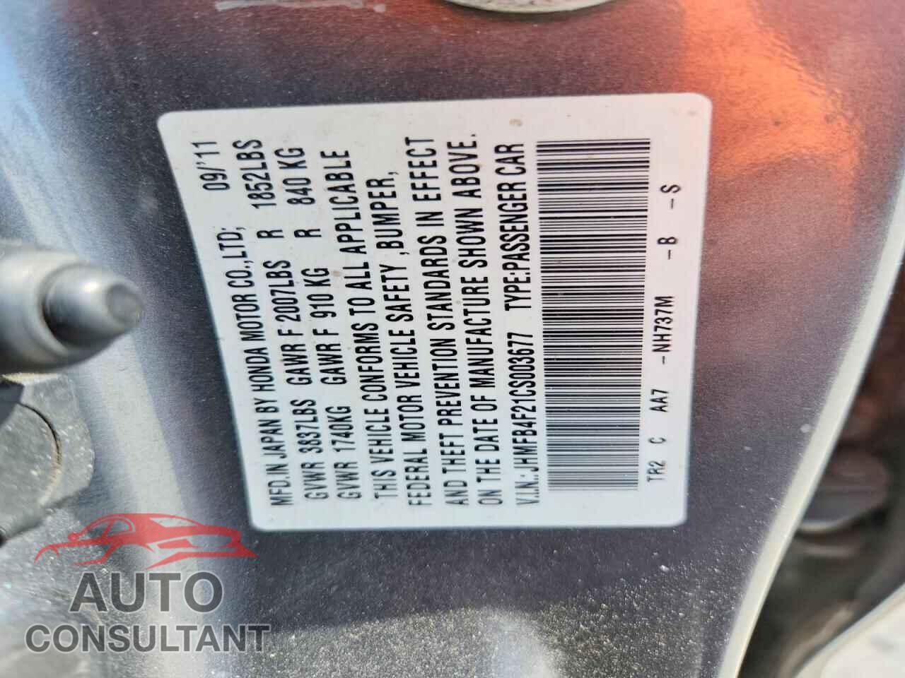 HONDA CIVIC 2012 - JHMFB4F21CS003677