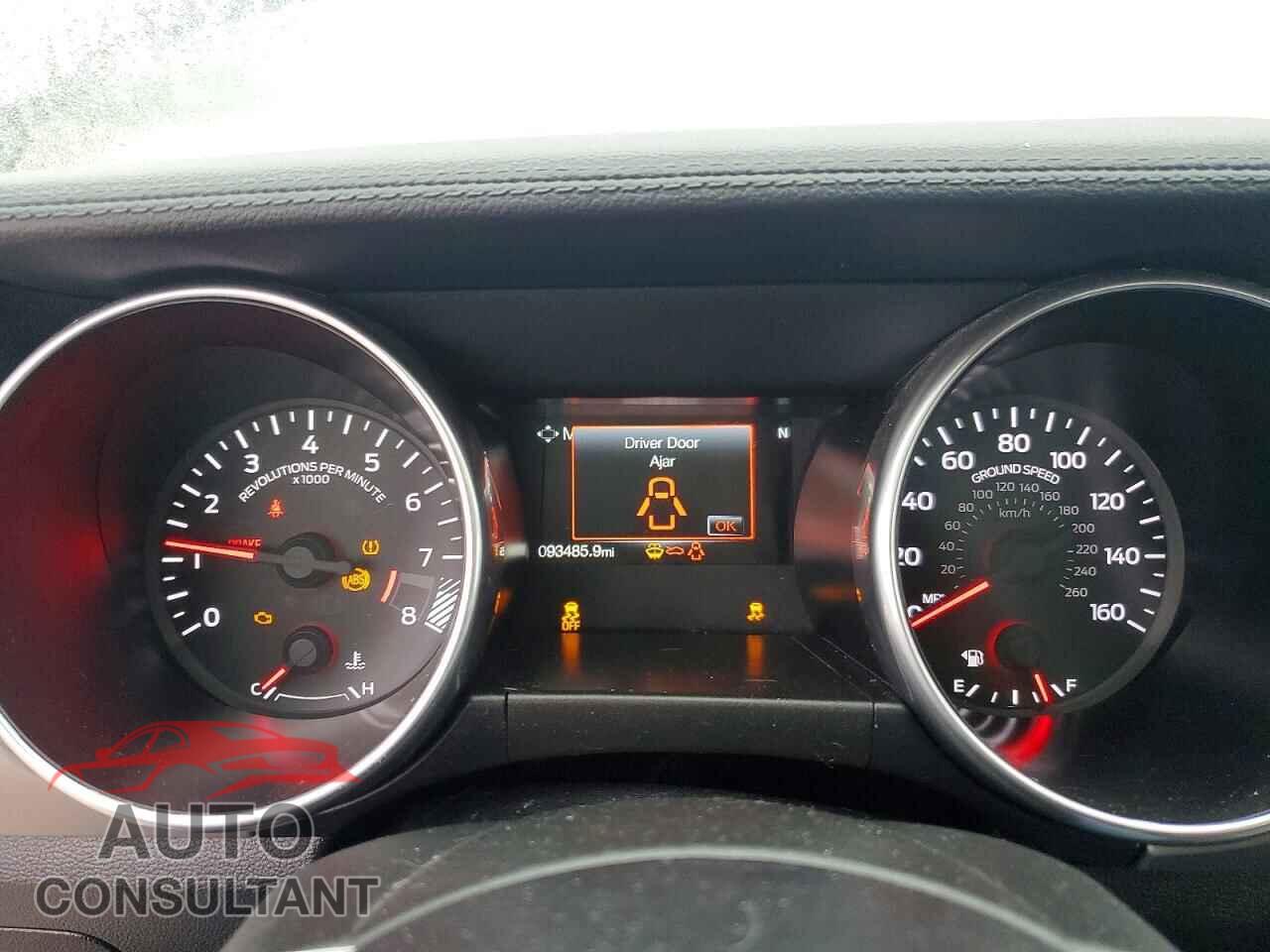 FORD MUSTANG 2019 - 1FA6P8CF4K5125437