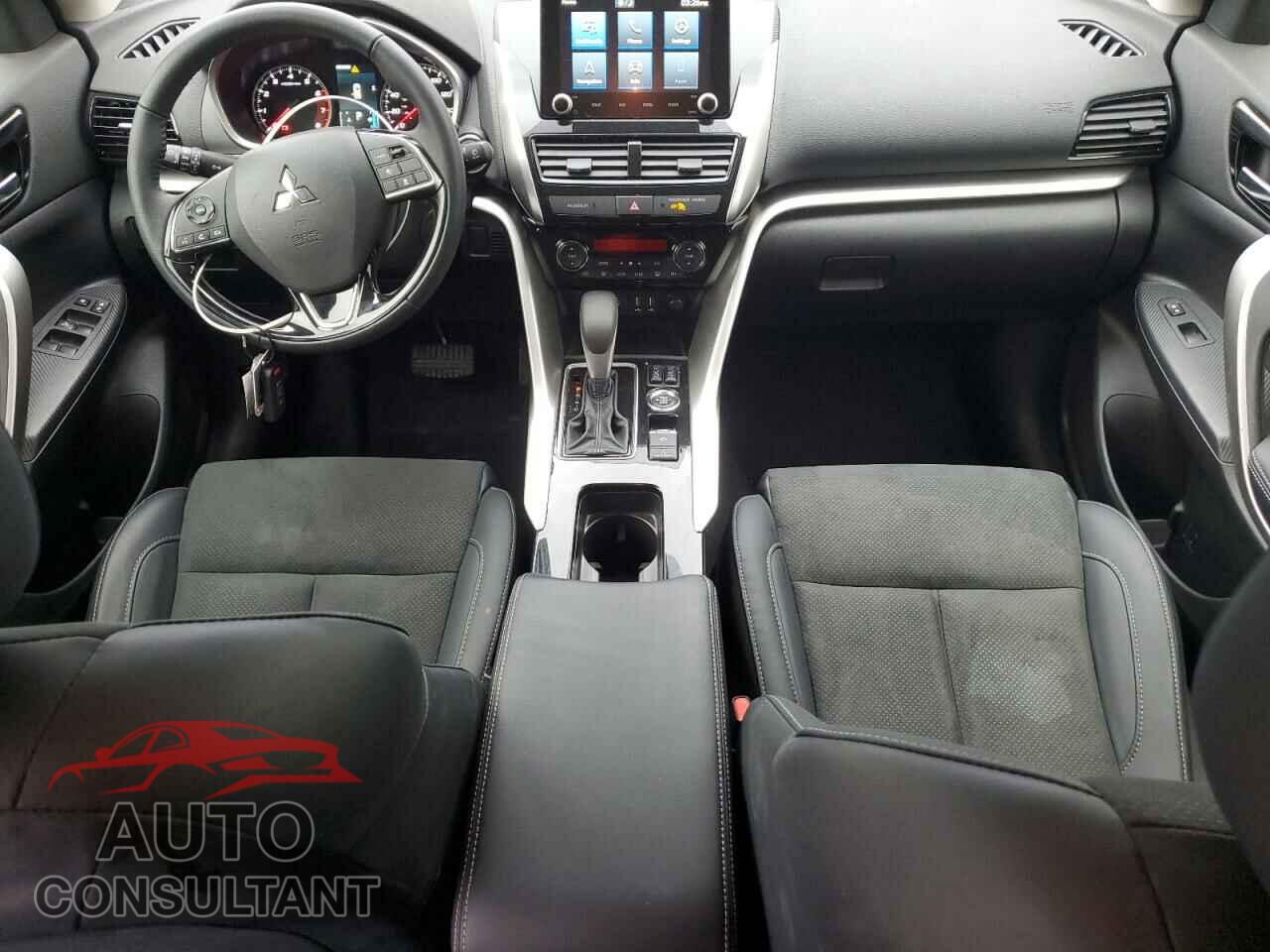 MITSUBISHI ECLIPSE 2024 - JA4ATWAAXRZ042393