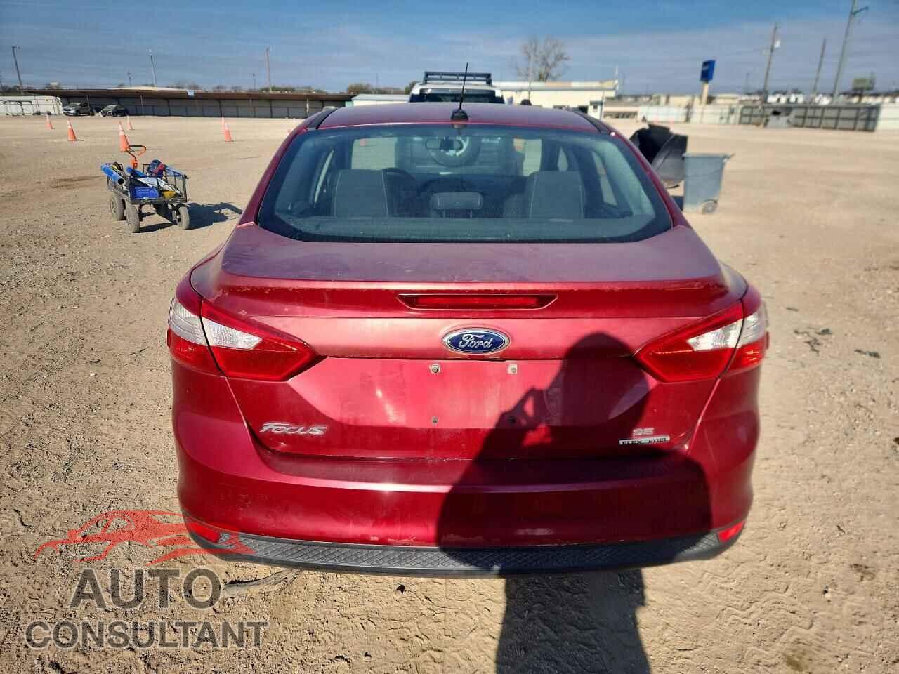 FORD FOCUS 2014 - 1FADP3F26EL263922